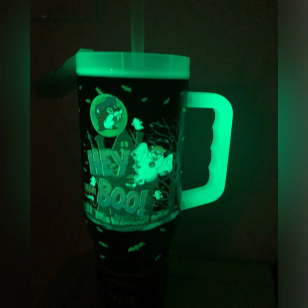 COPY - BUC-EE’S Hey Boo Glow in the Dark 40oz. tumbler 2024 - Picture 5 of 5
